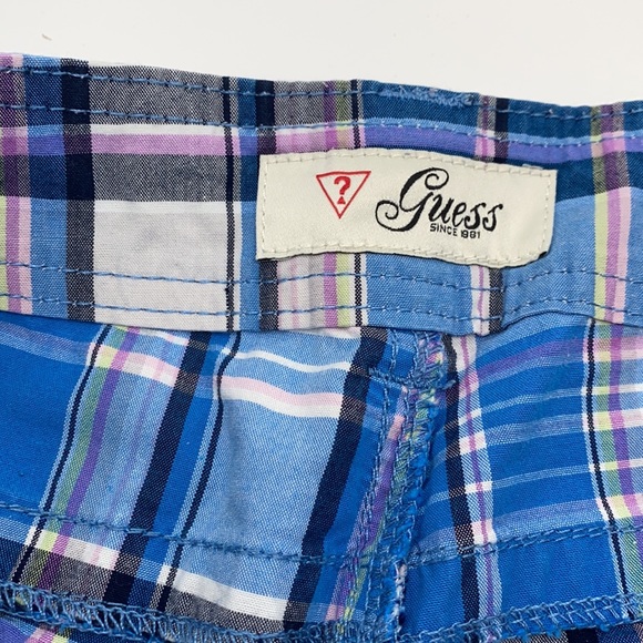 Guess plaid shorts - Picture 3 of 7